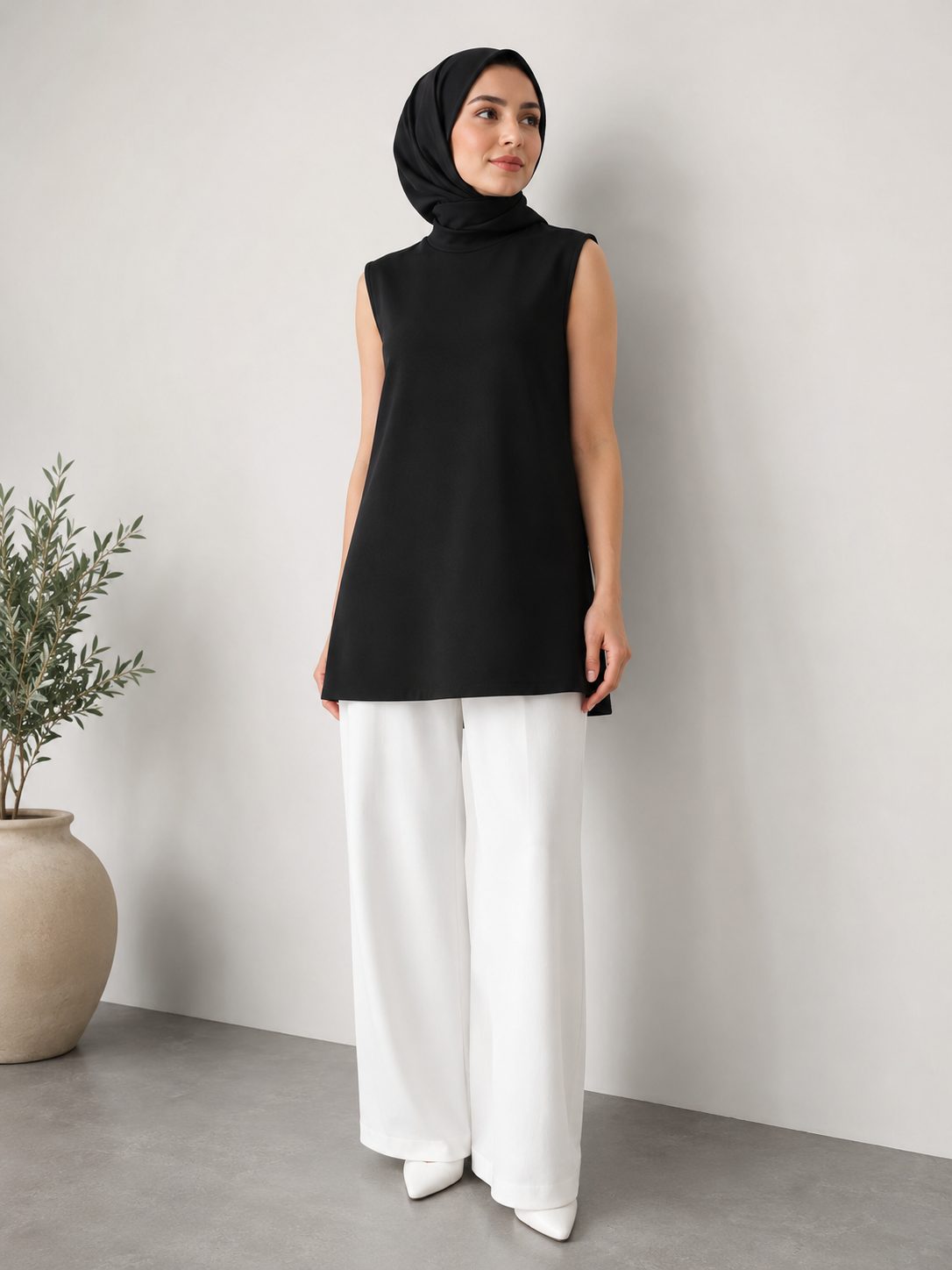 Sleeveless Funnel Neck Tank Basic